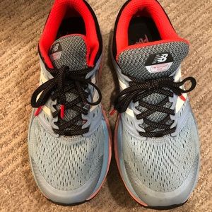 Women’s New Balance 1080 7.5